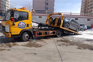 阿克塞救援拖车费用怎么算